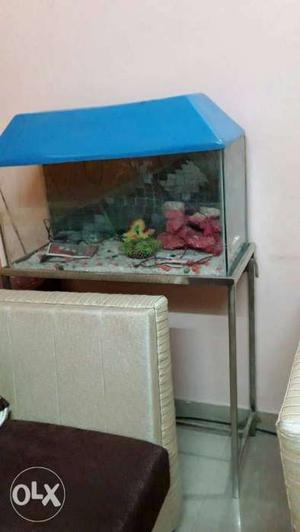 Fish aquarium tank with steal metal stand and in good