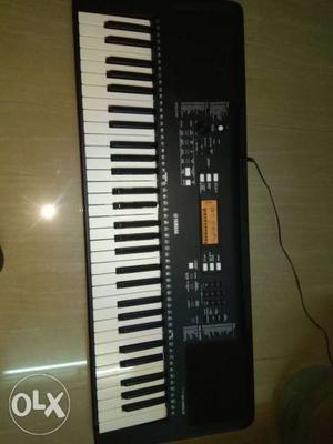 YAMAHA PSR-E363 Unused and Only 6 Months old,with