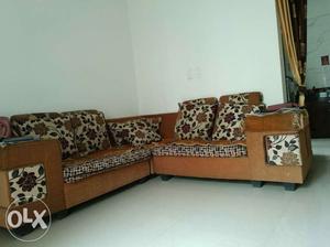 10 seater L-shaped sofa in almost new condition.6