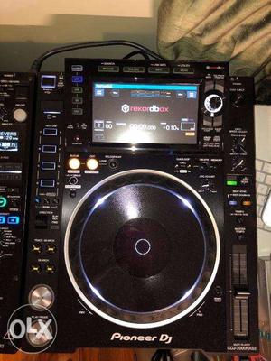 Pioneer CDJ-NXS DJ Controller