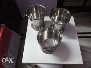 Serving Balti, bowls, serving tray