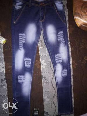 2 branded unused jeans for men's. i want to