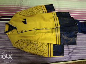 A good condition party wear indo-western outfit