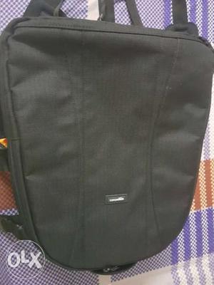 Amazon Basics DSLR Backpack New Like Condition