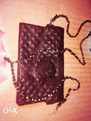 Brand new lather sider purse for girls... orignal price is