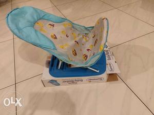 Delux Baby Bather, apt for new borns and small