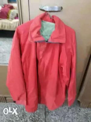 Double sided rain coat in very good condition,