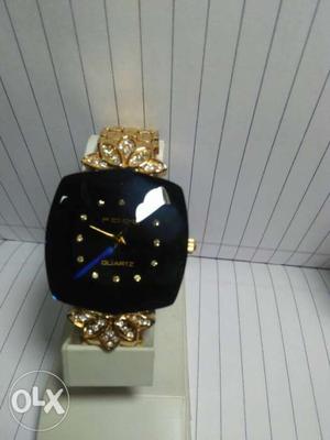 Foce fancy watch good working condishon