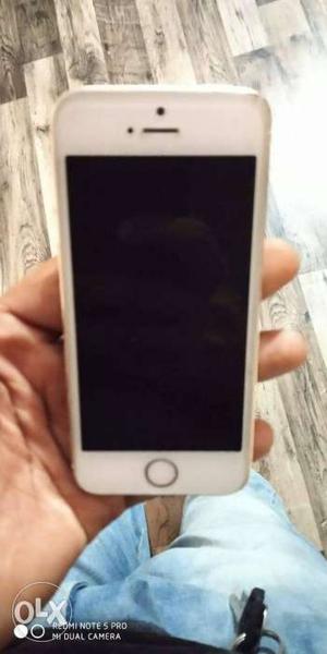 IPhone 5s 32 GB one hours old good condition no