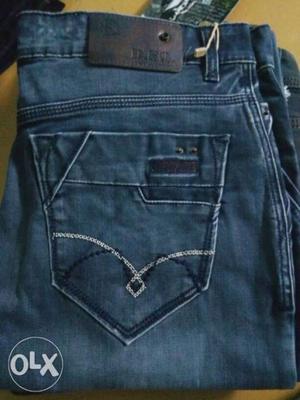 Jeans for men Any Color. 1piece Price is 600