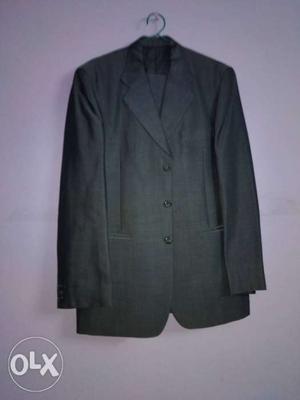 Mark & Spencer suit size coat 40 pant 32 waist