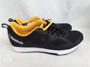 New Reebok Shoe Size - 8 Unused