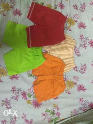 Rs 100 for 10 pcs. Kids 0-1 yrs old shorts