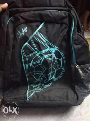 Skybag special edition bag black coloured blue
