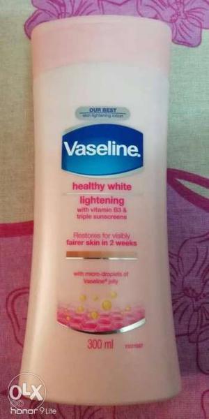 Vaseline Healthy White Vitamin B3 & Sunscreens