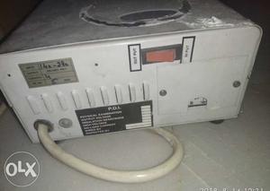 1 year old AC voltage stabilizer in perfect