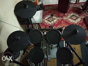 Black Electronic Drum Set
