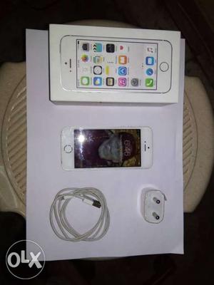 I phone 5s super condition mobile. 16gb with