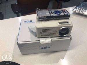 Mini Projector new not used