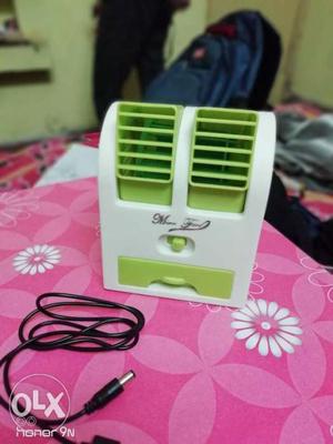Mini cooler in excellent condition (battery+usb