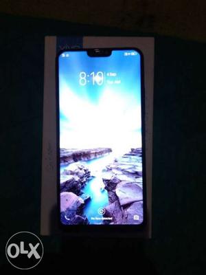 Vivo v9 4 months old excellent condition bill box