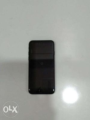 Apple iphone GB jet black colour.