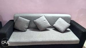 Black And Gray 5 seater sofa set