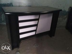 Brand new 4 Feet D shape polish wood office table