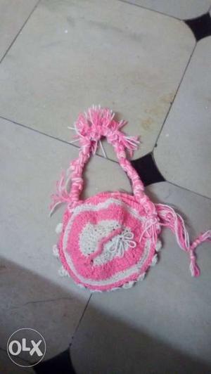 Hand made purse. wool purse