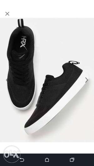 Hrx Sneaker One Tmie Used 8 Size Black Sneakers
