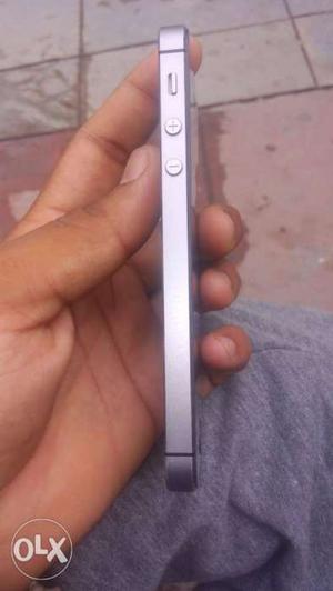 New iPhone 5s first hand phone 32gb memory,bill box