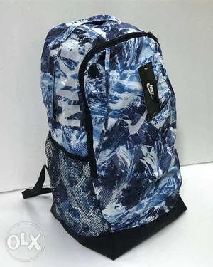 *Nike Bagpeck * *size - 18 By 13 Inch* *Price -