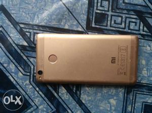 Redmi 3s prime...neat used mobile...mobile nd