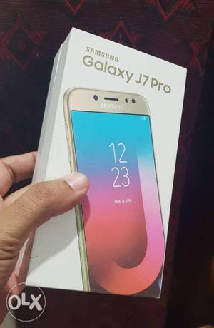Samsung J7 pro 64gb.New condition. 4month old. Bill box all