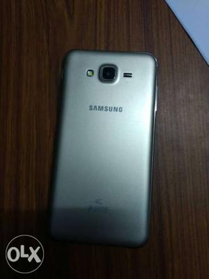 Samsung j7 16Gb internal 2gb ram. new condition