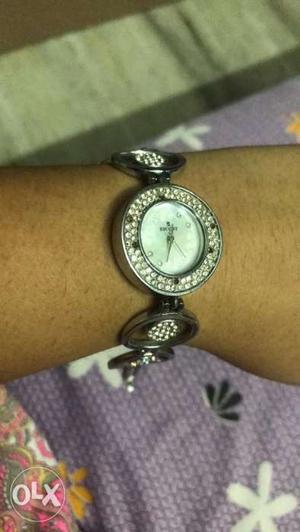 Timex silver femle wrist watch very gud condition