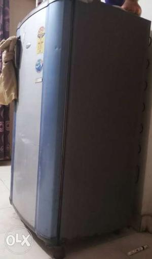 200litres fridge in perfect condition
