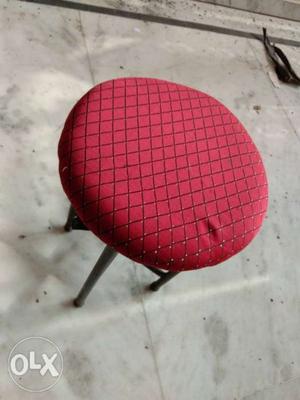 Buy up to 100 pieces of Red And Black Bungee Chair