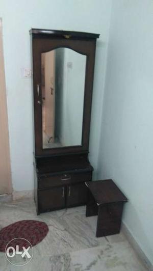 Dressing table for sale in good condition. Only