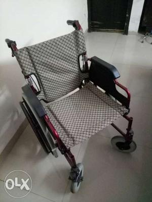 High quality wheel chair, almost new