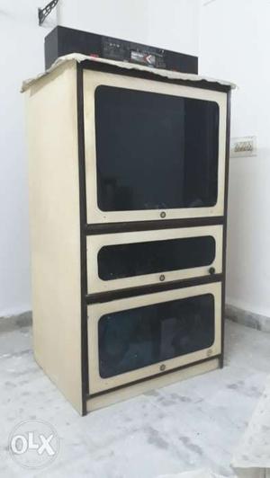 Multipurpose T.v. Stand.can Place Multiple Items