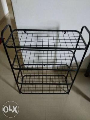 Multipurpose rack in good condition.. Selling