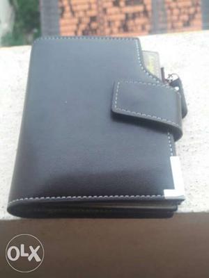 New black lathet wallet for men