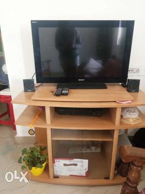 Only the TV stand, selling it in a vry cheap