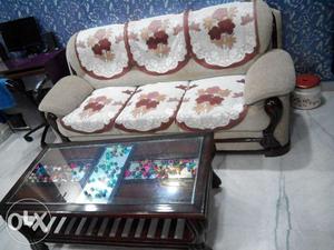 Sofa set 3+1+1 with center table