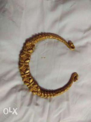 This is a hasli his 180 years old gold...