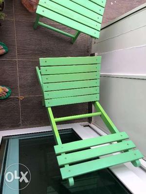Two chairs with table for balcony