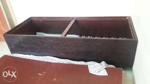 Wooden single bed (deewan) 6 ft x 2.5 ft without mattress.