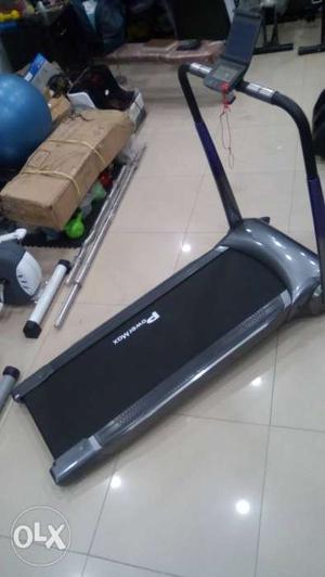 Easy foldable treadmill, no installation needed