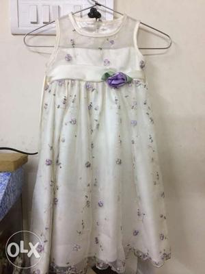 Girl birthday gown (1-2 yrs)size 2 used only once